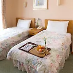 Rathbaun Hotel 2*