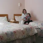 Rathbaun Hotel 2*