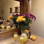 Rathbaun Hotel 2*