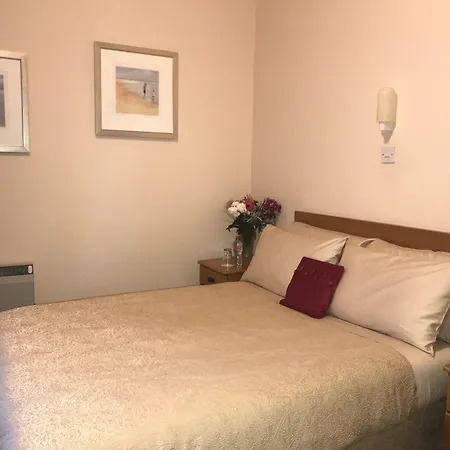 Hotel Rathbaun