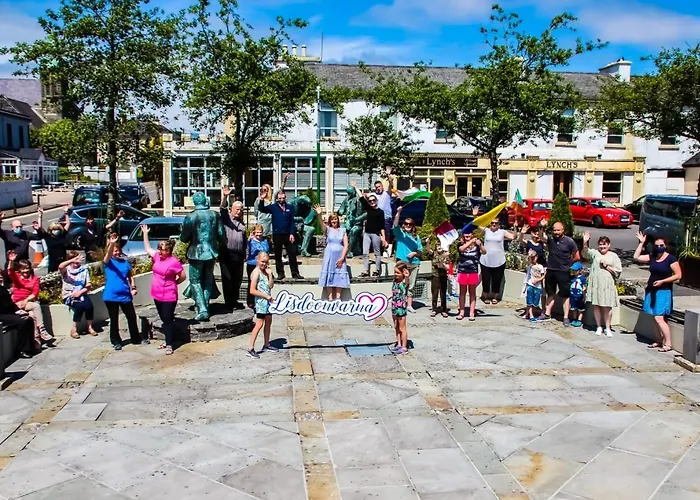 Rathbaun מלון 2*