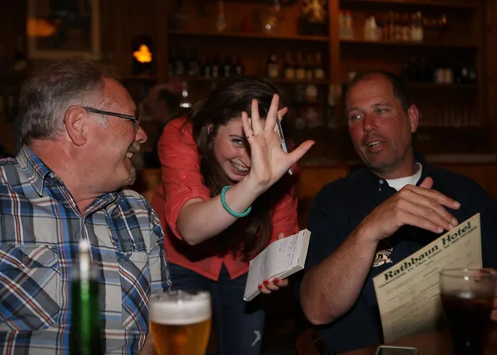 Rathbaun מלון 2*